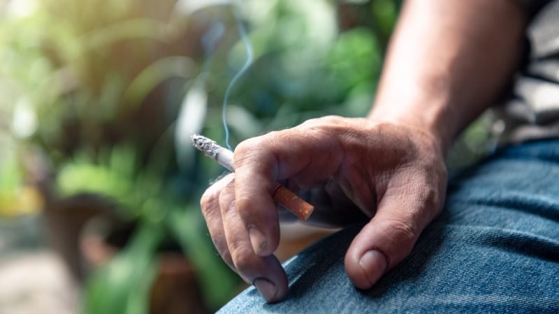 Smoking de addiction treatment in Andheri